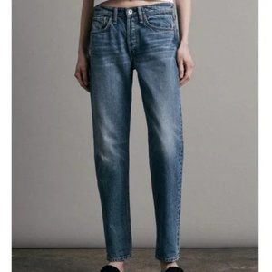 Rag & Bone Rosa Mid-Rise Boyfriend Denim in Farrow (Size: 27)